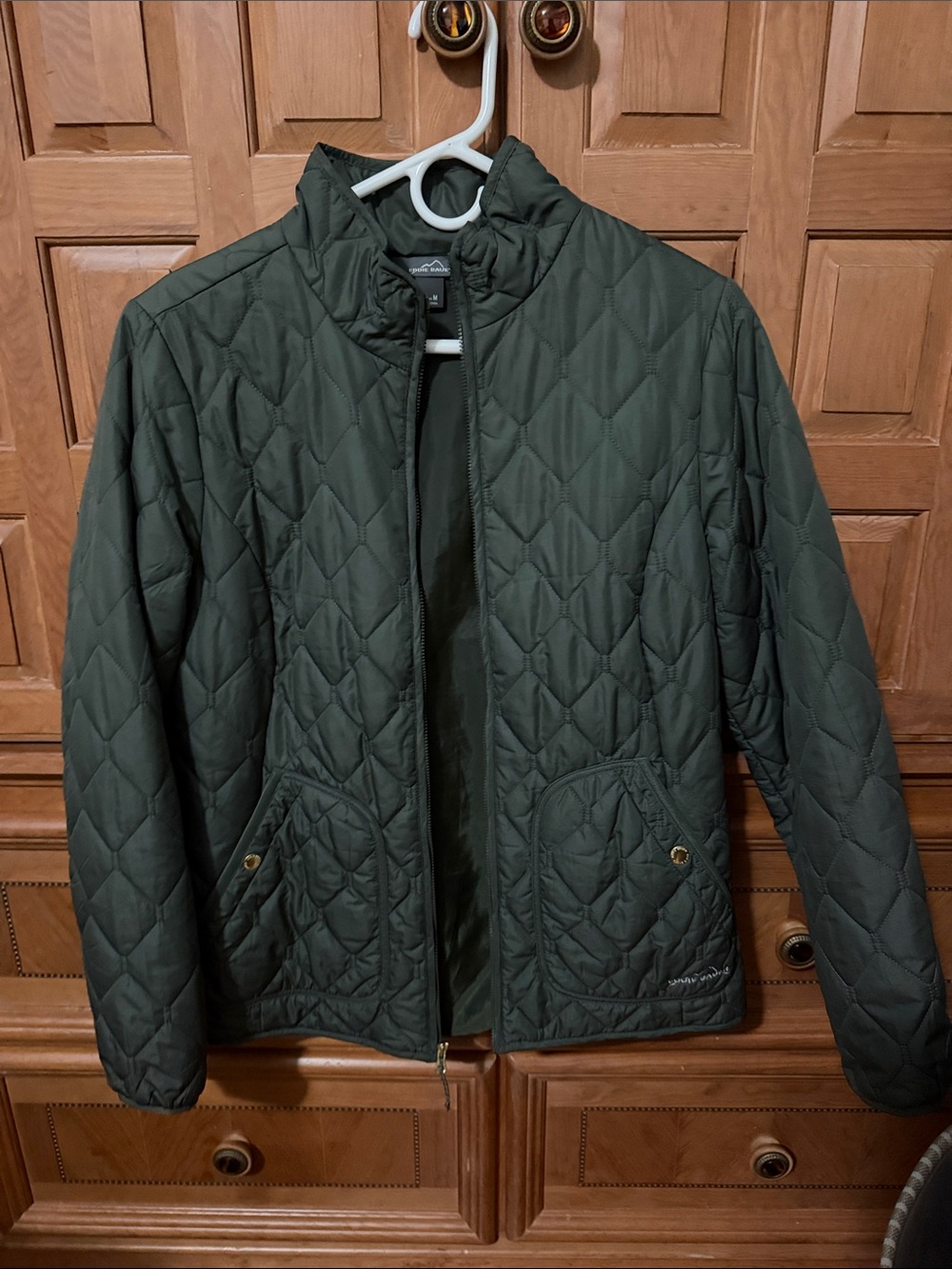 Eddie Bauer Quilted Puffer Jacket in Dark Olive Green